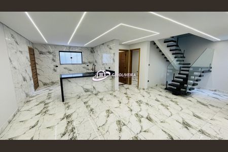 15_photo/94ce202ed3.a095ebe9a9b9d05b-ATLAS-e0e7dbd2-2098-47ea-8f1d-ebc5b4c9fa01.jpg de casa à venda com 4 quartos, 235m² em Vila Caiçara, Praia Grande