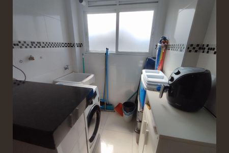 4_photo/94ce202eed.6eef8bdd6999573e-ATLAS-47ead04f-6ee6-43d9-84f0-d792d6cfee37.jpg de apartamento à venda com 2 quartos, 72m² em Vila Caiçara, Praia Grande