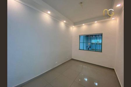 7_photo/94ce202eef.5b63f18bcccc212e-ATLAS-45f33de3-3582-405b-b455-4b0d204d06bd.jpg de casa à venda com 3 quartos, 140m² em Vila Caiçara, Praia Grande