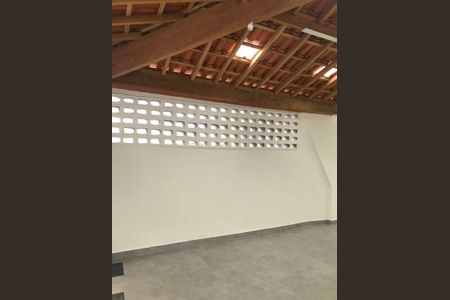 18_photo/94ce202ef3.f0d246bad4da1cd5-ATLAS-7acbc7b8-e1db-4a72-8c49-2611aa17ab48.jpg de casa à venda com 3 quartos, 140m² em Vila Caiçara, Praia Grande