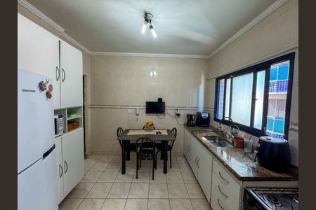 19_photo/94ce202fb5.d56567dee4ab96a7-ATLAS-db869435-47d5-4cfd-ab35-6fdeaa0ab155.jpg de apartamento à venda com 3 quartos, 118m² em Vila Caiçara, Praia Grande