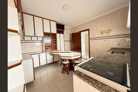 6_photo/94ce2030df.1fd4ee00eebb9f07-ATLAS-6f877103-c099-463e-84ca-d9bd131d02f3.jpg de apartamento à venda com 2 quartos, 89m² em Vila Caiçara, Praia Grande