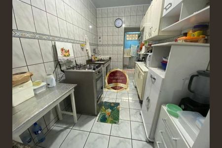 6_photo/94ce20316f.ea0ff2ffec9a0f1c-ATLAS-41f20ba6-fee0-4e07-ac47-2bc3333ab5b4.jpg de casa à venda com 2 quartos, 73m² em Vila Caiçara, Praia Grande