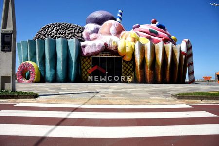 8_photo/94ce20319d.c2d0365adcb3b71c-ATLAS-3ea44d9e-e562-477b-8fd8-e68a9a5e54d5.jpg de casa à venda com 3 quartos, 95m² em Vila Caiçara, Praia Grande