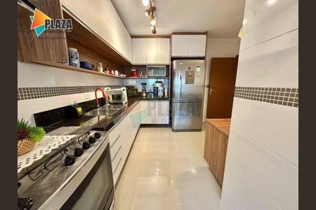 5_photo/94ce20319f.703965c4e9bdd336-ATLAS-4822c334-bf7b-4f9d-88ba-c56d7f19bd08.jpg de apartamento à venda com 3 quartos, 163m² em Vila Caiçara, Praia Grande