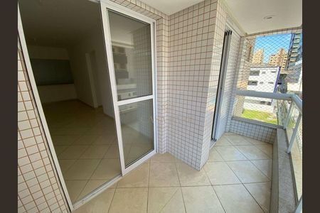 5_photo/94ce2031c5.7c53a63202e45f22-ATLAS-eec9c33f-bb1b-443a-aade-21b006f2f1cb.jpg de apartamento à venda com 2 quartos, 70m² em Vila Caiçara, Praia Grande