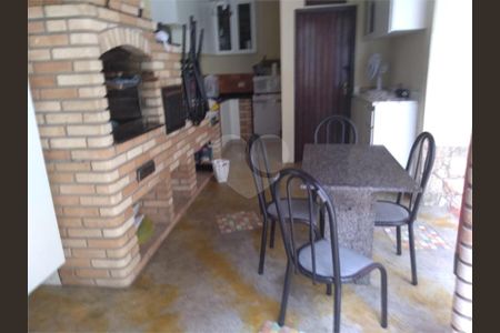 4_photo/94ce2031cf.bf9ec29034c3b782-ATLAS-36cc644a-a1be-45ce-a1bc-8bd5cea3bbde.jpg de casa à venda com 4 quartos, 125m² em Vila Caiçara, Praia Grande