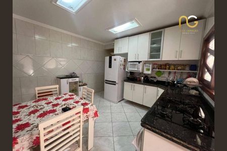 12_photo/94ce2031cf.bf9ec29034c3b782-ATLAS-ada6eb21-adbf-4eeb-9151-75d1bf06c0a4.jpg de casa à venda com 3 quartos, 280m² em Vila Caiçara, Praia Grande