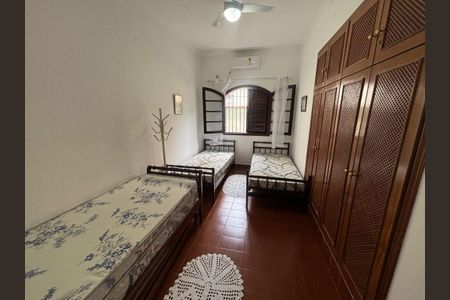 9_photo/94ce2031fb.732b7fd8aaa5f07d-ATLAS-bfc185e2-55bf-46f7-9b09-899bb20955e5.jpg de casa à venda com 3 quartos, 170m² em Vila Caiçara, Praia Grande