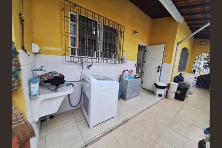 3_photo/94ce203209.f348c8852f19f3bd-ATLAS-8f456550-abf2-43ff-8a2b-6432751da8e7.jpg de casa à venda com 2 quartos, 129m² em Vila Caiçara, Praia Grande