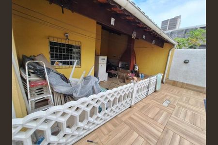 8_photo/94ce203209.f348c8852f19f3bd-ATLAS-e587c9b9-253e-47e4-920d-f9a9492c444e.jpg de casa à venda com 2 quartos, 129m² em Vila Caiçara, Praia Grande