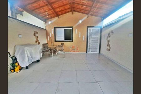 17_photo/94ce2032bf.9c6dd2453361d816-ATLAS-b5ea3fb4-ece2-448b-b2e8-5679d7458f0d.jpg de casa à venda com 2 quartos, 97m² em Vila Caiçara, Praia Grande