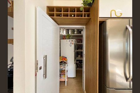 36_photo/94ce203339.c06c3c5dbfc3661b-ATLAS-33e9d3da-e6b2-4995-af82-0aa74458a89d.jpg de casa à venda com 4 quartos, 254m² em Vila Caiçara, Praia Grande