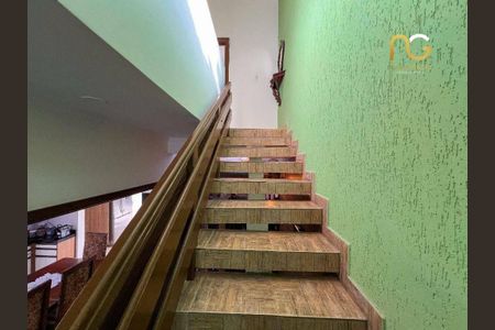 43_photo/94ce203339.c06c3c5dbfc3661b-ATLAS-3dee1446-3615-4510-897e-372b2a5a3cf0.jpg de casa à venda com 4 quartos, 254m² em Vila Caiçara, Praia Grande