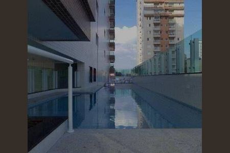 4_photo/94ce2033a7.37de7f07b15c5519-ATLAS-d4afc531-73da-48ee-a2b1-bac94e4b3ff5.jpg de apartamento à venda com 3 quartos, 110m² em Vila Caiçara, Praia Grande