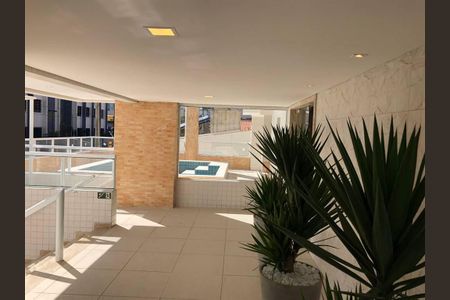 16_photo/94ce2033ff.a4e35c2b73c99624-ATLAS-7b6d5656-7f45-4fc0-816b-bacdc68fb6e3.jpg de apartamento à venda com 2 quartos, 63m² em Vila Caiçara, Praia Grande