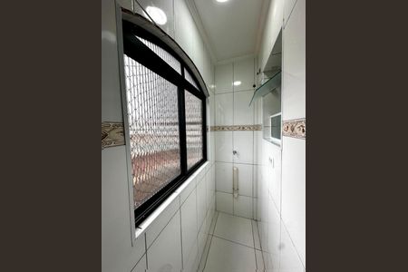 8_photo/94ce20346d.c84c32bb2be3b79f-ATLAS-a18ba0c4-93f6-4191-81d0-77bcb1d4776d.jpg de apartamento à venda com 1 quarto, 42m² em Vila Caiçara, Praia Grande