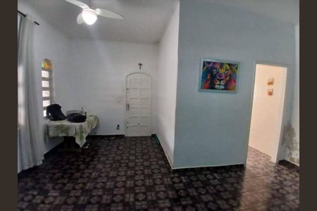 4_photo/94ce2034d9.6e8310002c358479-ATLAS-8e6b3a7c-9e38-4fe6-9b4c-ddc8d4c53a85.jpg de casa à venda com 2 quartos, 101m² em Vila Caiçara, Praia Grande