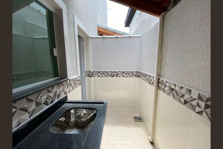 10_photo/94ce203561.b2c53379f1f24e59-ATLAS-68a9d89e-b6ee-40d3-aad8-3db57da10b9e.jpg de casa à venda com 2 quartos, 71m² em Vila Caiçara, Praia Grande