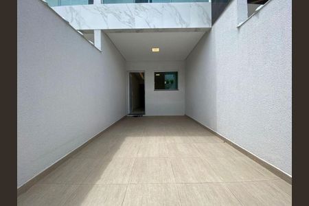 12_photo/94ce203561.b2c53379f1f24e59-ATLAS-813cda15-3177-4e08-b74d-3a4bc3ceb6b8.jpg de casa à venda com 2 quartos, 71m² em Vila Caiçara, Praia Grande