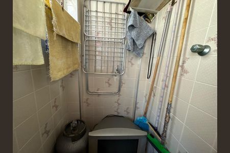 21_photo/94ce2035f3.de1539f27b8bccfe-ATLAS-9c659543-e77d-486c-9f17-1c34c8bb695b.jpg de apartamento à venda com 2 quartos, 72m² em Vila Caiçara, Praia Grande