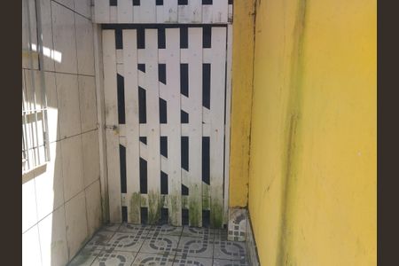 4_photo/94ce2035ff.49c40a4e0c1b1036-ATLAS-adb53005-4fd4-482e-b885-8c74d38fce1b.jpg de casa à venda com 2 quartos, 70m² em Vilamar, Praia Grande