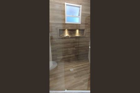 3_photo/94ce203675.f7e81ba1849dc159-ATLAS-4538eea7-767f-4fa0-8a23-b0d5468f5b73.jpg de casa à venda com 2 quartos, 70m² em Vila Caiçara, Praia Grande