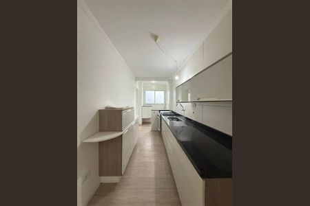 17_photo/94ce2036f7.ec00a5a11dba815c-ATLAS-6fbe87d4-9583-4906-ace0-cf12920c8583.jpg de apartamento à venda com 2 quartos, 80m² em Vilamar, Praia Grande