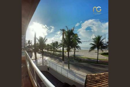 2_photo/94ce2037bd.345a4037bb9f9d77-ATLAS-5bc9d5f2-4e16-4431-b606-3a231126f5de.jpg de casa à venda com 2 quartos, 110m² em Vila Tupi, Praia Grande