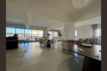 3_photo/94ce20481f.1b636b8a7690965a-ATLAS-1d1ca1af-c549-42de-997d-cc27ea2a48ee.jpg de apartamento à venda com 1 quarto, 50m² em Vila Caiçara, Praia Grande