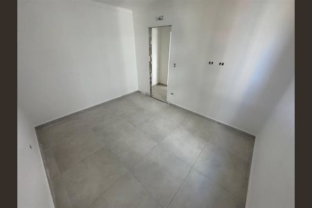 3_photo/94ce20483d.1d96c4e2eab0caa4-ATLAS-5b443af4-4b1a-4a1a-acd9-cb661d8b7f2f.jpg de apartamento à venda com 1 quarto, 50m² em Vilamar, Praia Grande