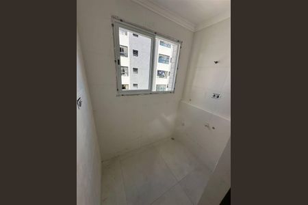 2_photo/94ce20483d.1d96c4e2eab0caa4-ATLAS-b0229a68-40a0-4e59-96c4-339eb164e1a3.jpg de apartamento à venda com 1 quarto, 50m² em Vilamar, Praia Grande