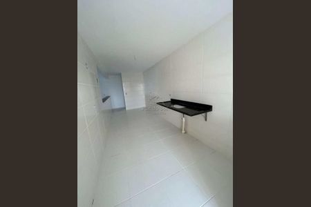 17_photo/94ce20486f.daa46c484a6937d0-ATLAS-01029101-c30c-40f5-8be9-4c8fbc38b6d7.jpg de apartamento à venda com 3 quartos, 140m² em Vilamar, Praia Grande