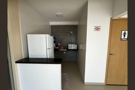 4_photo/94ce204895.4cea1a0b3f6bbd2f-ATLAS-4b6dcba7-309f-48c5-94b3-2b347b54ec71.jpg de apartamento à venda com 1 quarto, 30m² em Vila Caiçara, Praia Grande