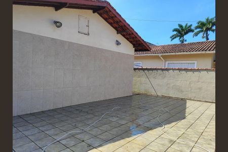 5_photo/94ce20490d.7e2ea02b9085bf9d-ATLAS-ac3982a8-8bbe-4722-8e90-0ac77aa4d312.jpg de casa à venda com 3 quartos, 200m² em Vilamar, Praia Grande