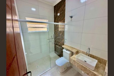 4_photo/94ce204923.ab41e4e09fc2bc48-ATLAS-28828d4a-696f-43a0-88f2-5f612722e7cd.jpg de casa à venda com 2 quartos, 95m² em Vilamar, Praia Grande