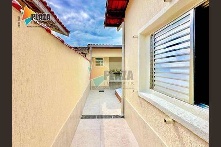 13_photo/94ce20493f.3faa1895dd9a36aa-ATLAS-e7e0820c-400b-4803-baf5-b9693daf20ee.jpg de casa à venda com 2 quartos, 93m² em Vilamar, Praia Grande