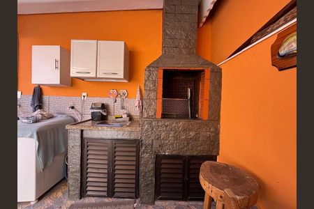 36_photo/94ce20493f.7e2ea02b9085bf9d-ATLAS-7ab85875-1cc1-43c8-af97-e0db40d25c3e.jpg de casa à venda com 2 quartos, 79m² em Vilamar, Praia Grande