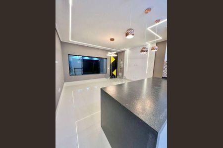 10_photo/94ce204941.e06bd45207751313-ATLAS-59e36c1d-3bf7-4a49-95e4-6c8a67af4ca4.jpg de casa à venda com 3 quartos, 134m² em Vilamar, Praia Grande