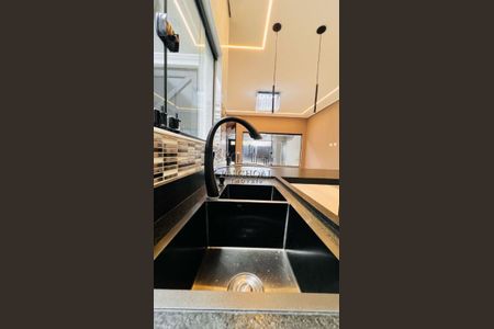 19_photo/94ce204965.49c40a4e0c1b1036-ATLAS-3a7b806c-814d-4aa6-bb2a-ffb420199624.jpg de casa à venda com 3 quartos, 116m² em Vilamar, Praia Grande