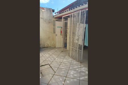 4_photo/94ce20498b.cce03887c7d72c1f-ATLAS-42fbd42f-4fae-4b6d-b0a2-cfdc332d4d60.jpg de casa à venda com 2 quartos, 70m² em Vila Caiçara, Praia Grande