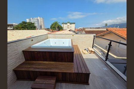 6_photo/94ce20499b.f57be48fad3c3dec-ATLAS-2078e307-b36b-4e0c-a97b-95955c61d9ed.jpg de casa à venda com 3 quartos, 135m² em Vilamar, Praia Grande