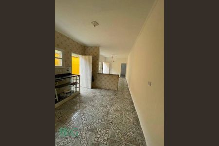 4_photo/94ce204a3f.131c711fc740dfc3-ATLAS-25dcf763-ed3d-45db-b4b8-cb255a772d9a.jpg de casa à venda com 2 quartos, 150m² em Vilamar, Praia Grande