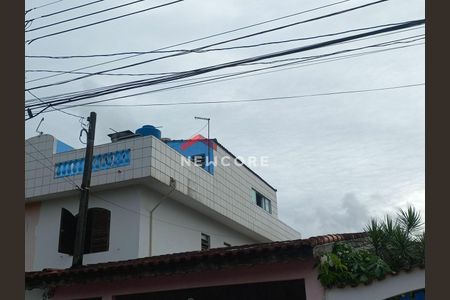 6_photo/94ce204bf1.1fa6a91c389b6b6f-ATLAS-1317b17a-eb6c-4e6b-93a9-c849e49fd201.jpg de casa à venda com 4 quartos, 175m² em Vilamar, Praia Grande