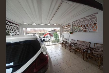 8_photo/94ce204bf1.1fa6a91c389b6b6f-ATLAS-272d52c1-0831-4fe3-8e37-eaf11464d48a.jpg de casa à venda com 4 quartos, 175m² em Vilamar, Praia Grande