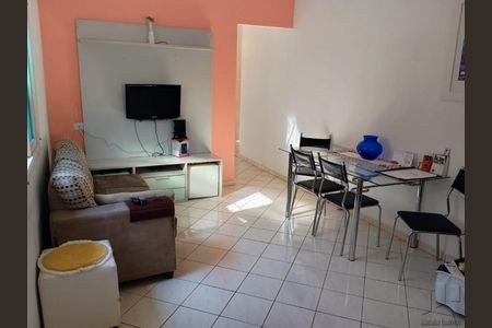 3_photo/94ce204c17.eda30562fec2c246-ATLAS-bdc66cc2-43c8-4cc7-b5f8-09647c2c92a7.jpg de casa à venda com 2 quartos, 90m² em Vilamar, Praia Grande