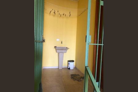 1_photo/94ce204c31.4dd7d17537f926b6-ATLAS-1110fb42-7a4d-4237-8f69-cbccb6d3ad2a.jpg de casa à venda com 2 quartos, 61m² em Vilamar, Praia Grande