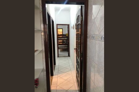 3_photo/94ce204c31.4dd7d17537f926b6-ATLAS-d6d65bd1-b1c2-46e0-873c-fb64ec3dd0b2.jpg de casa à venda com 2 quartos, 61m² em Vilamar, Praia Grande