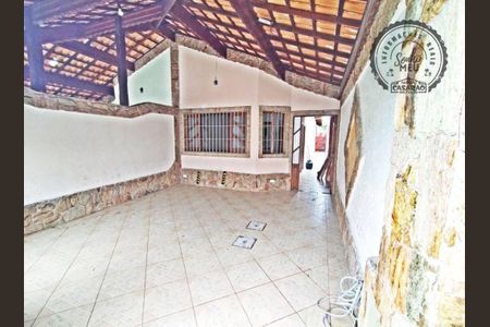 8_photo/94ce204c39.42565445b8a1e2a1-ATLAS-5e10e9a0-038d-4155-973f-e048f23780ed.jpg de casa à venda com 3 quartos, 100m² em Vilamar, Praia Grande