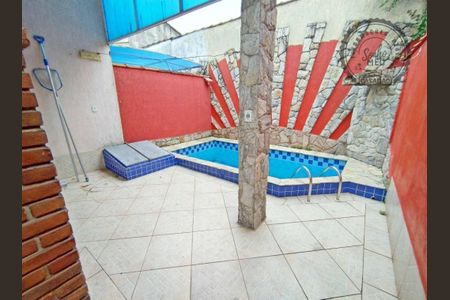 8_photo/94ce204c39.42565445b8a1e2a1-ATLAS-732efed5-0342-4457-ad8a-e20a085698d1.jpg de casa à venda com 3 quartos, 100m² em Vilamar, Praia Grande